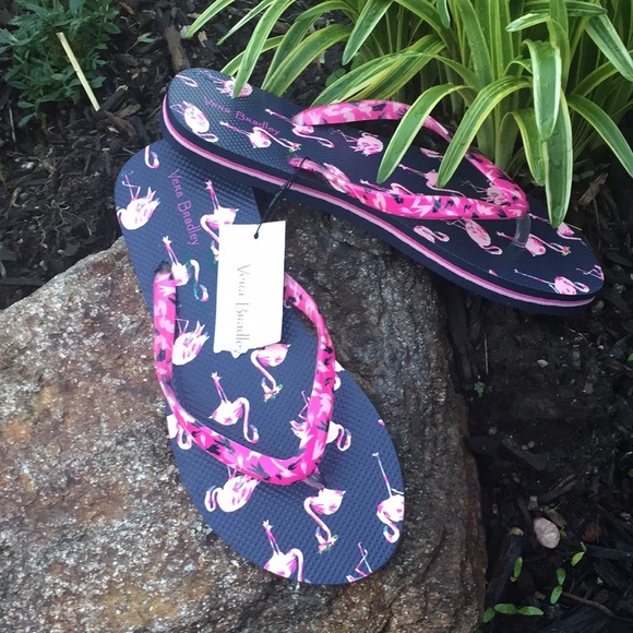 Vera Bradley - Picture 1 of 6